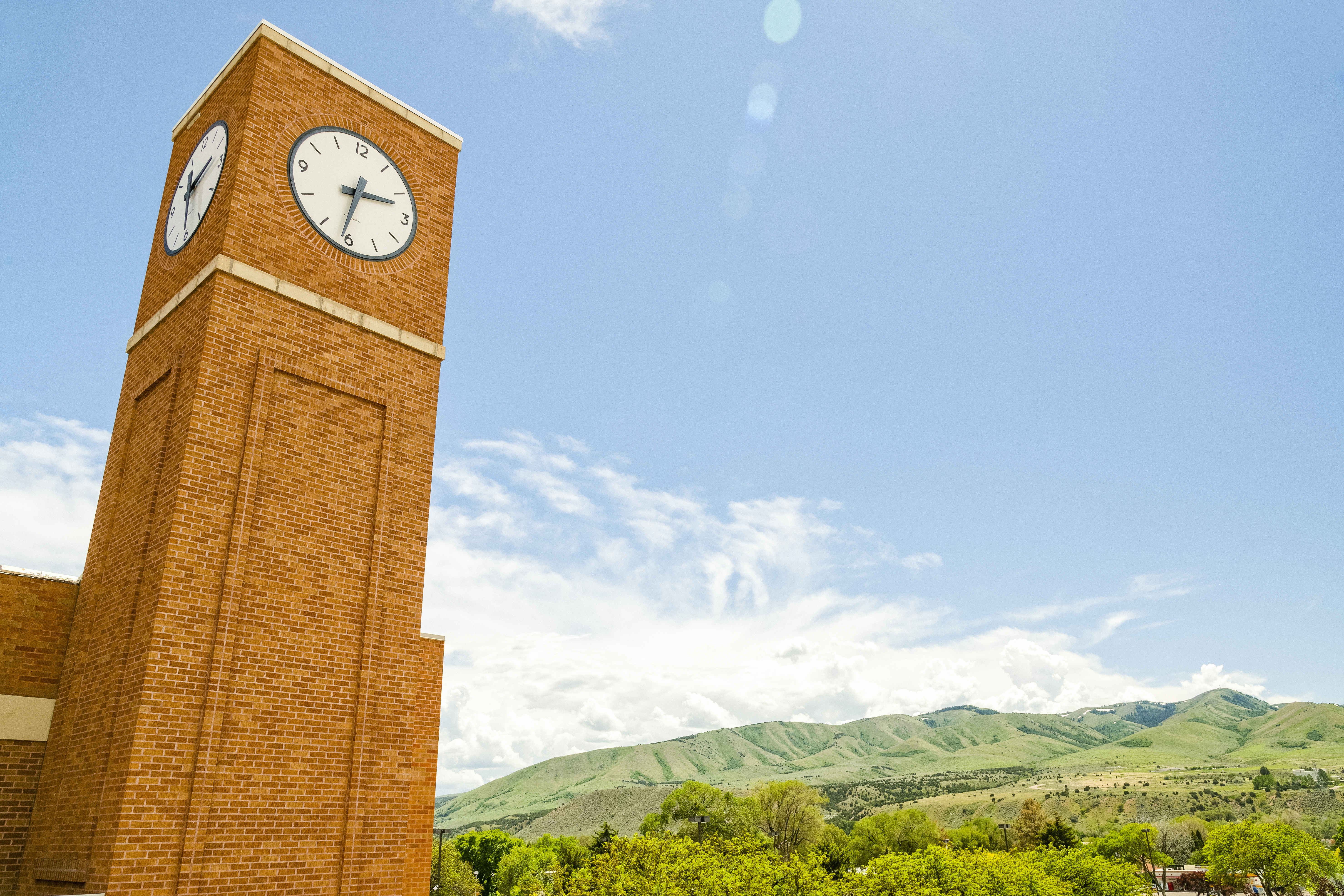 A view of the Student Union Building clocktower.