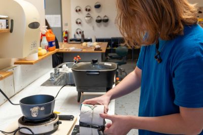 Students work on sculpture art projects