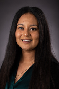 mary cutright headshot