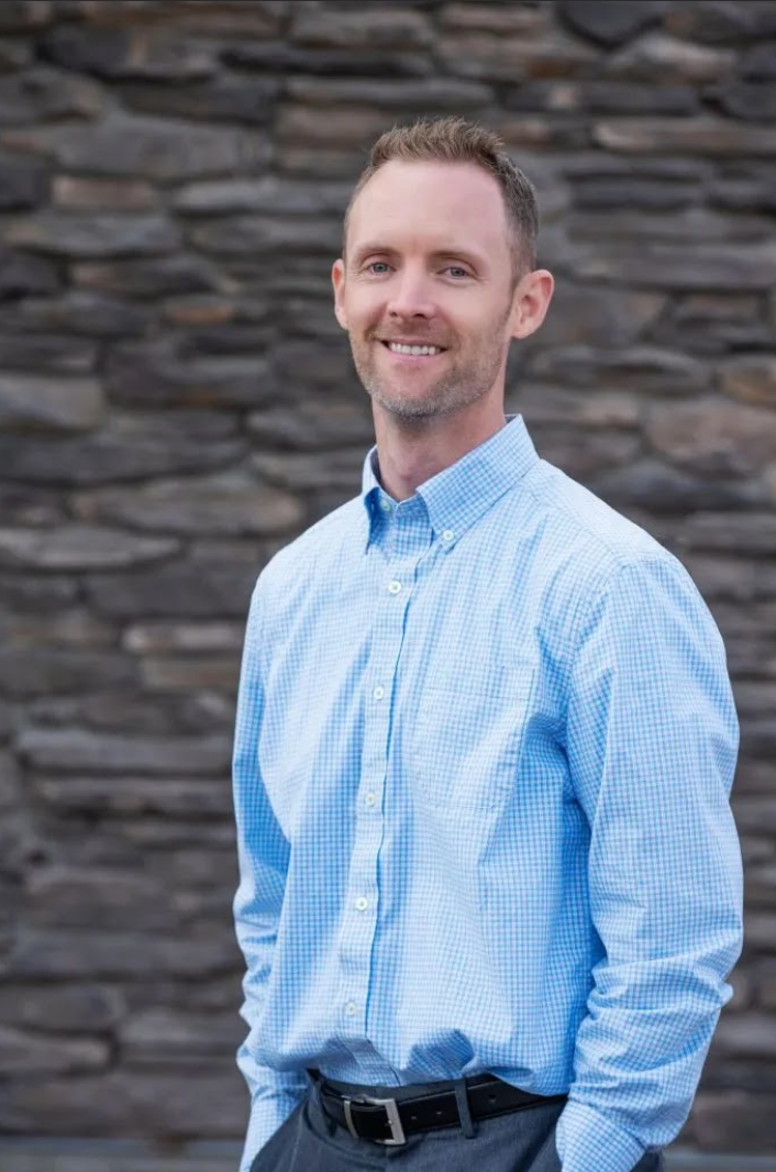 Headshot of Greg Emfield