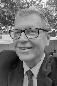 Headshot of Stan Bissey