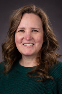 Headshot of Laurel Tomin