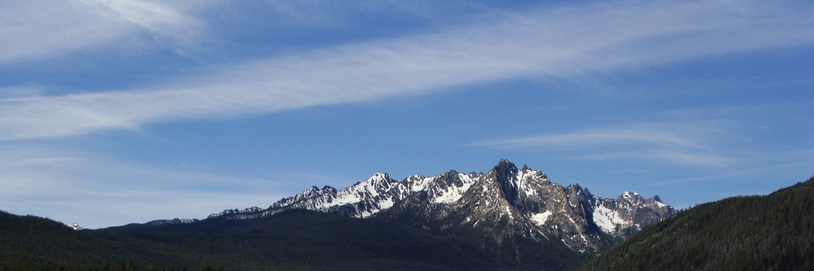 picture of a mountain range