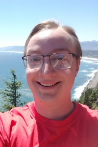 Anthon Schmutz selfie in front of a lake