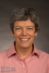 Professor - Tracy Payne