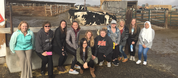 Dietetic students and two professors tour Idaho dairy farm for hands-on study of farm to table