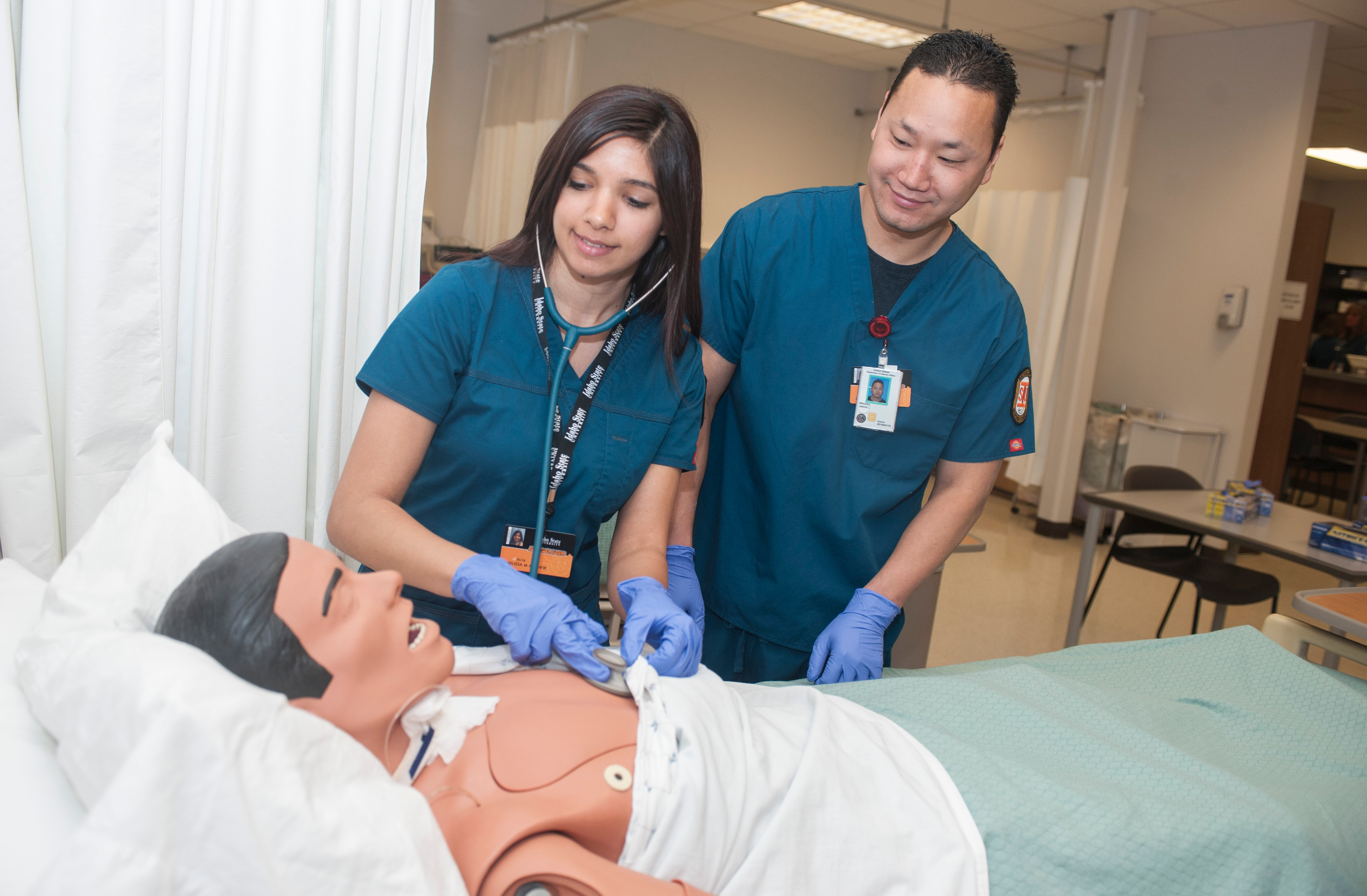 Nursing students train using a simulation manikin at ISU-Meridian