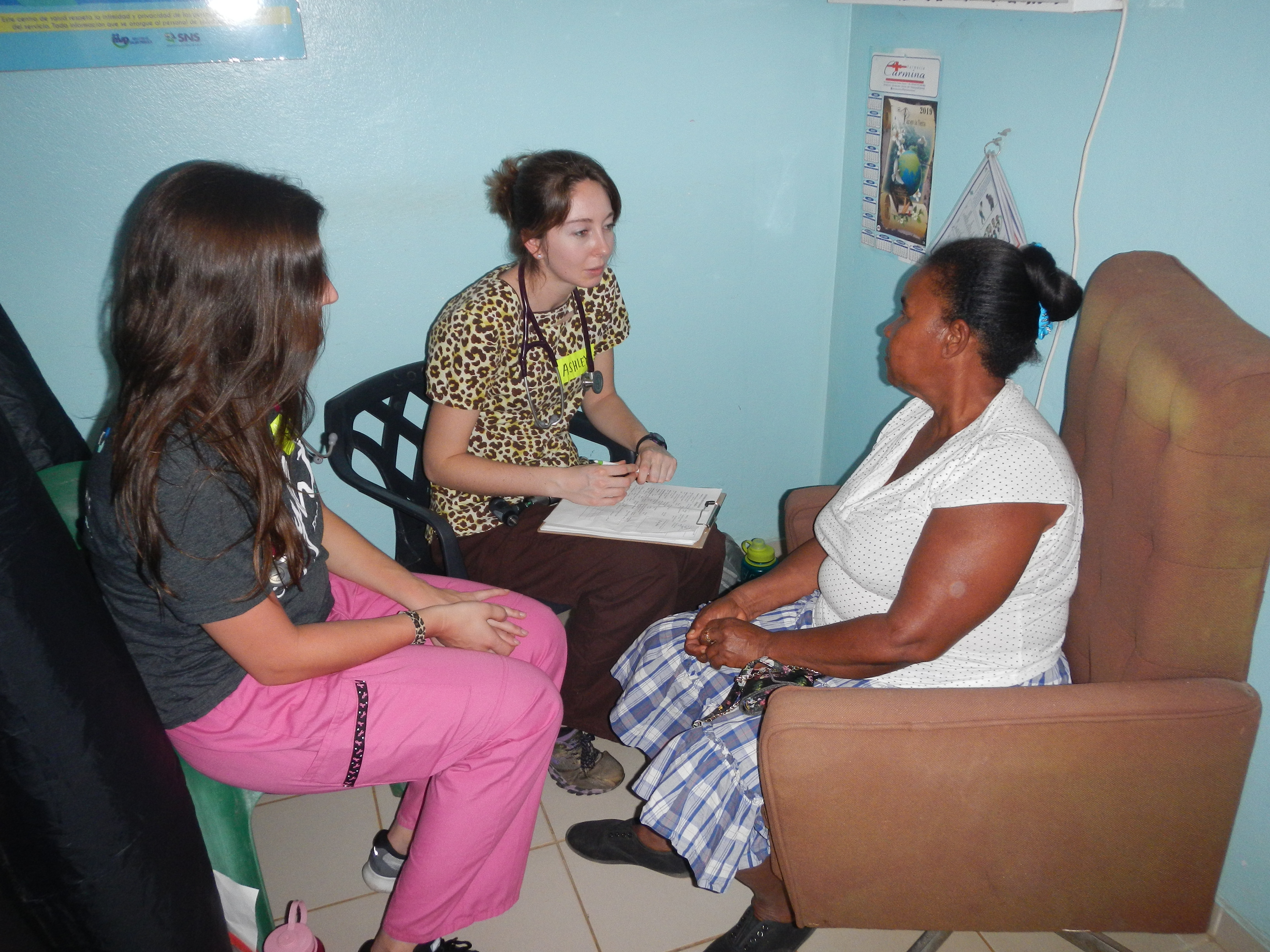 A patient is treated by ISU students and clinicians in the Dominican Republic