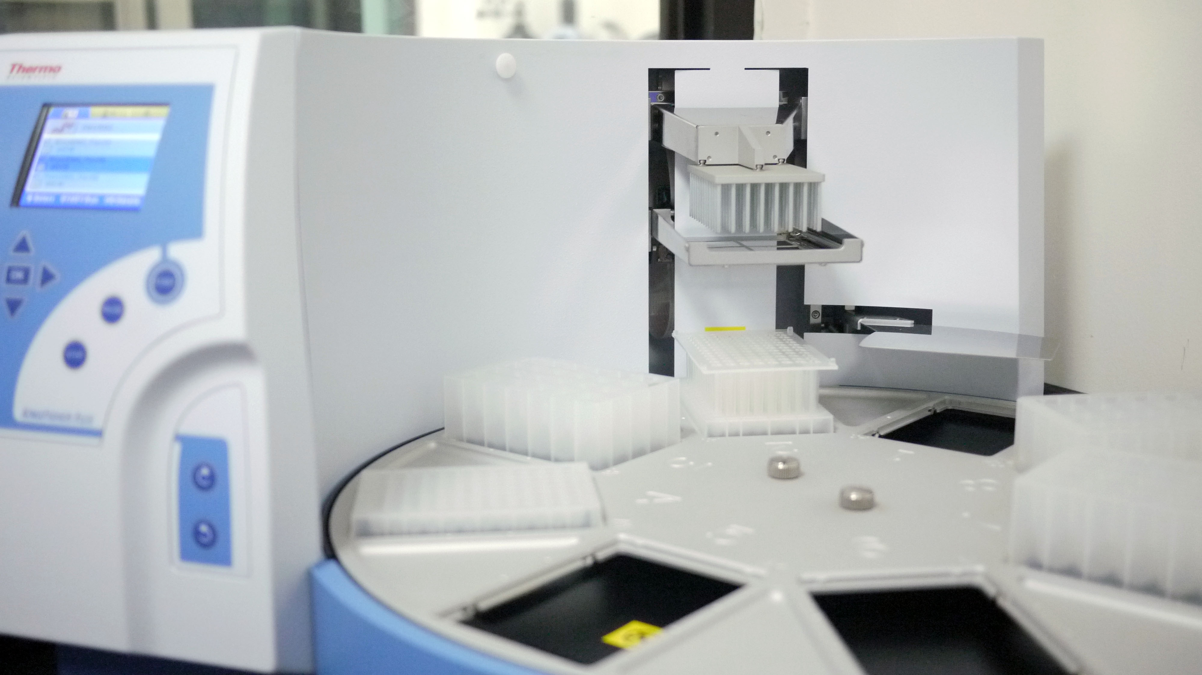 The KingFisher Flex instrumentation device allows for rapid automated extraction of RNA or DNA from COVID-19 test samples 