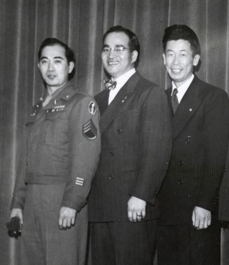 Group photograph of JACL members, Japanese American Citizens League