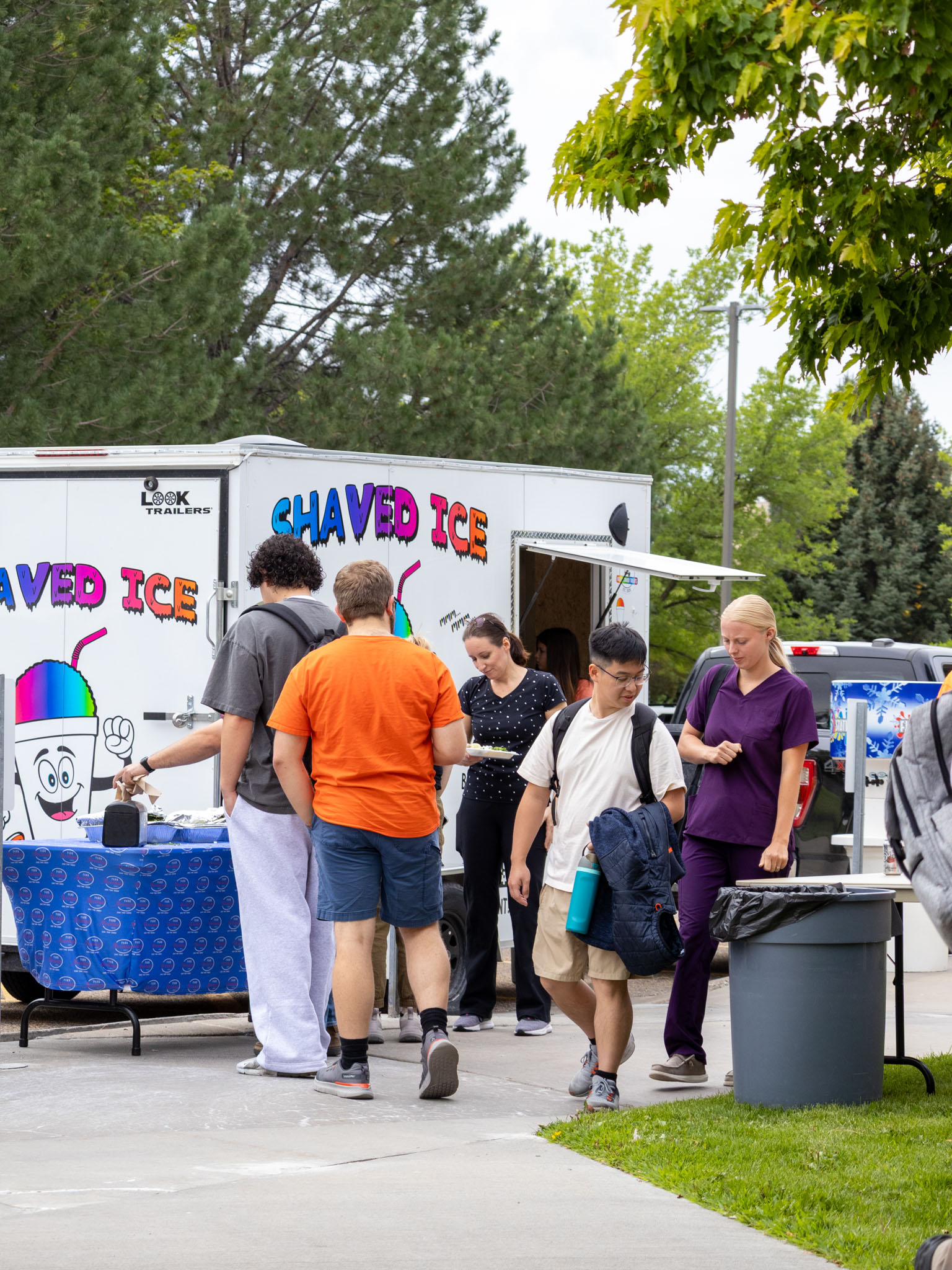 Students in front of the snow cone truck at the fall 2026 welcome back lunch