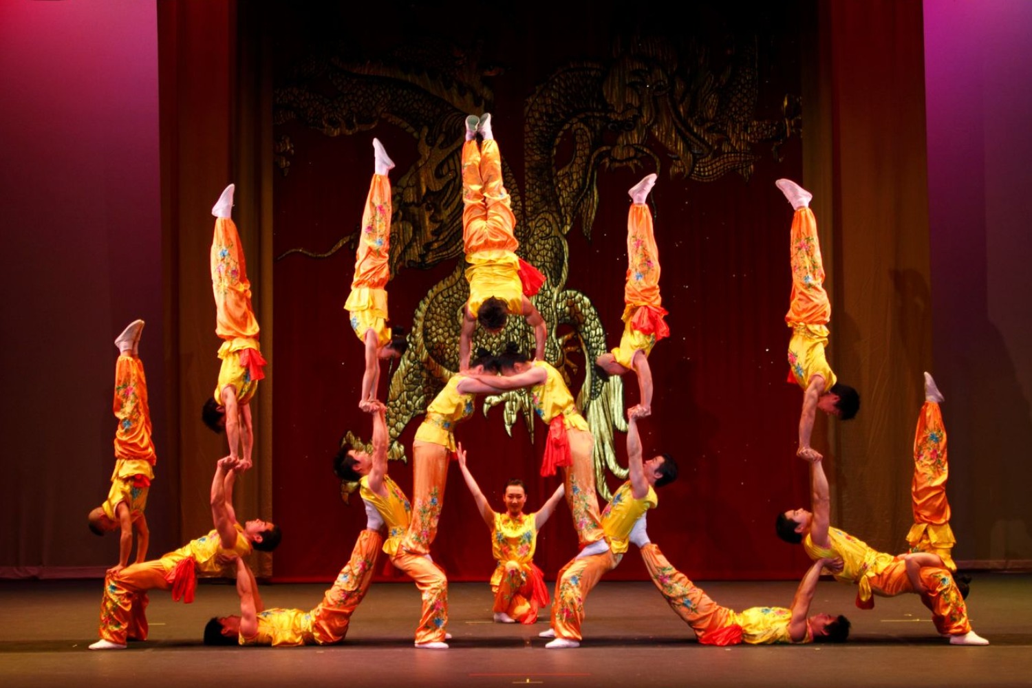 Peking Acrobats Promo