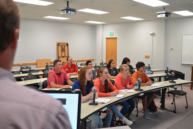 High school students develop biomedical research skills during a summer internship at the College of Pharmacy. 