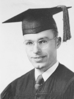 Oscar Leonard COP graduation photo