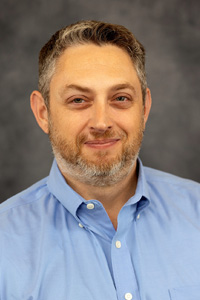 Headshot Daniel Morgan