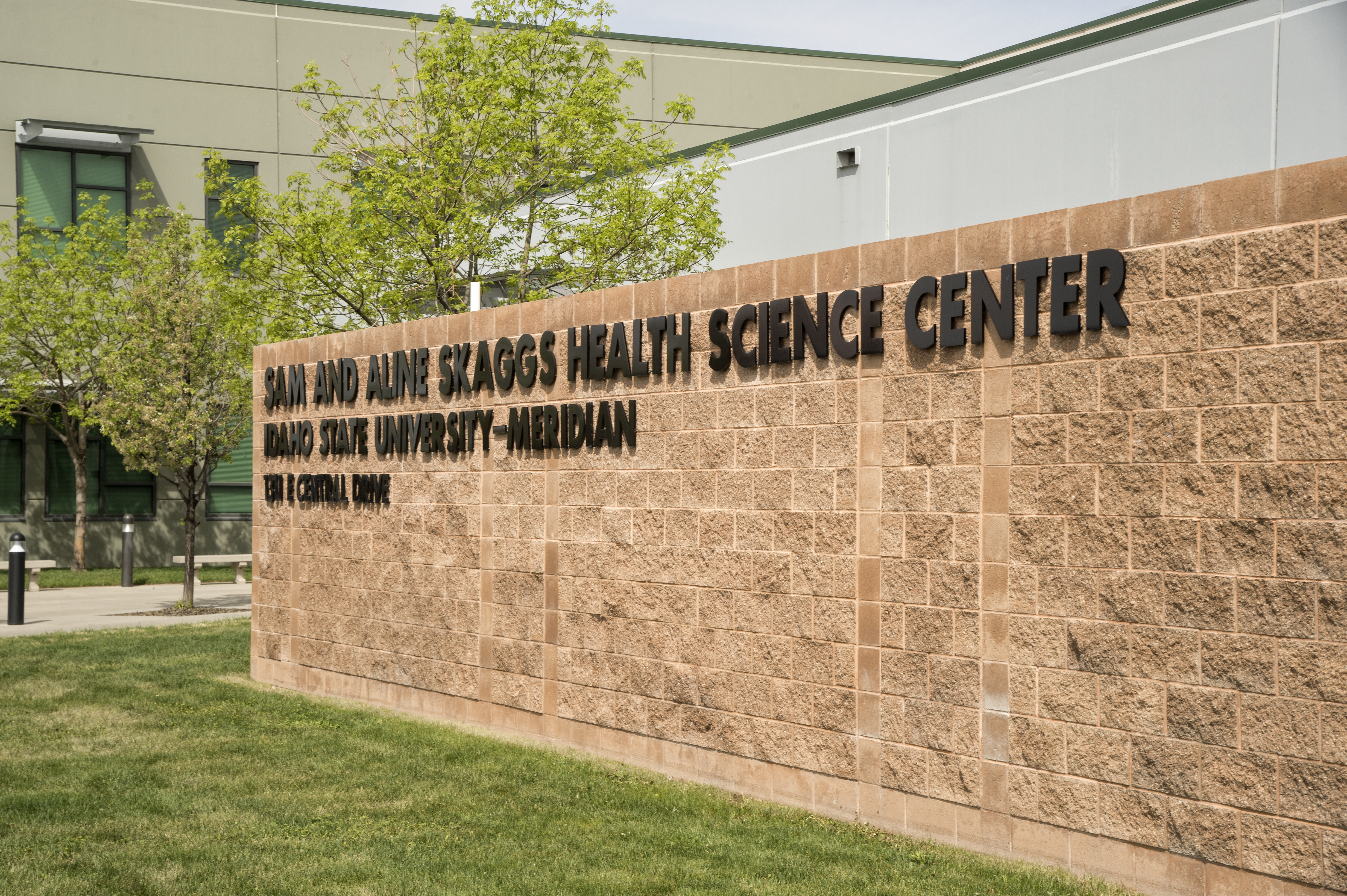 Skaggs Health Science Center Meridian Campus Sign outdoors