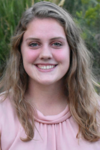 headshot of Hannah Lesnick