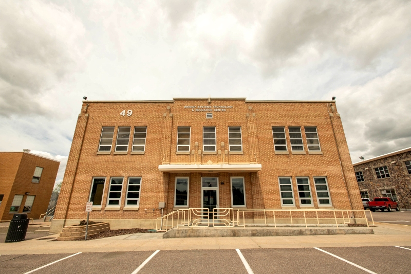 Energy System Technology and Education Center Building