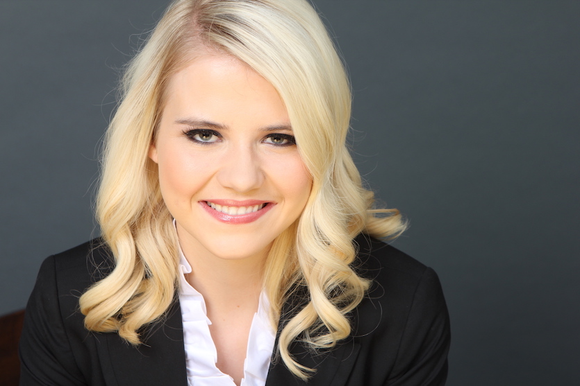 Headshot of Elizabeth Smart