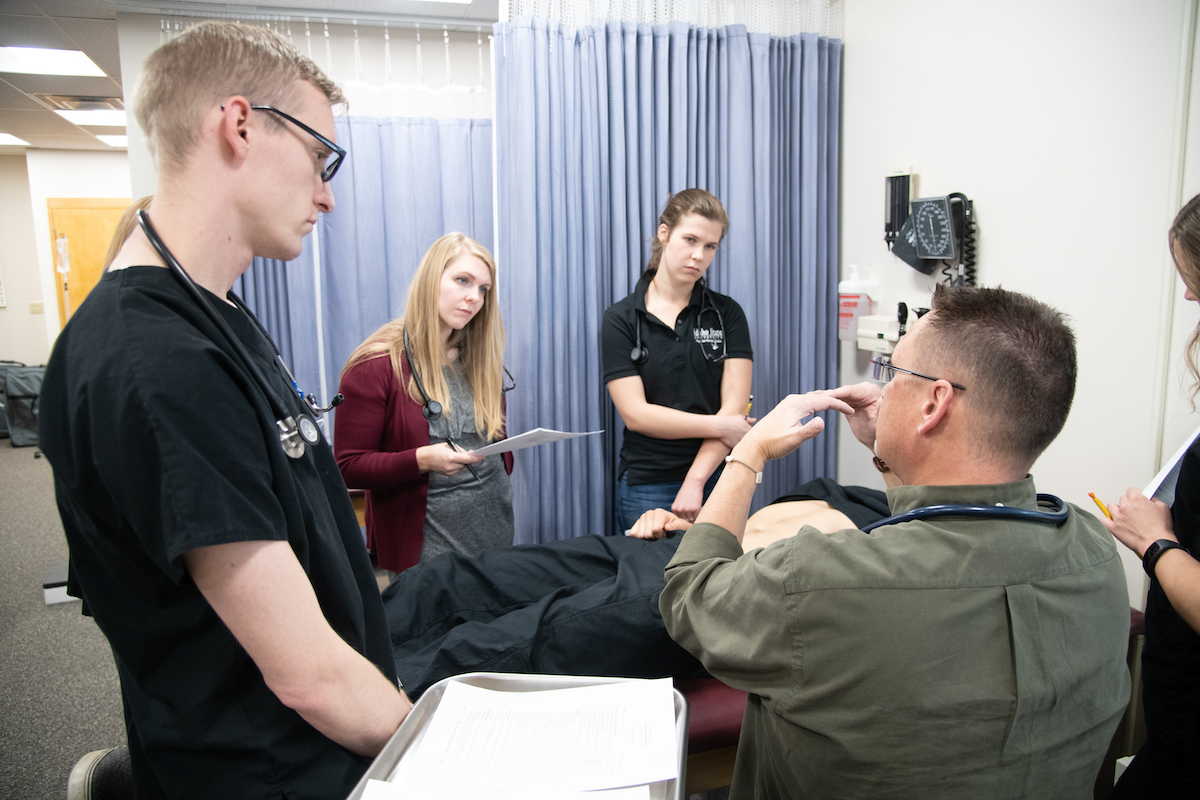 PA students receiving instruction