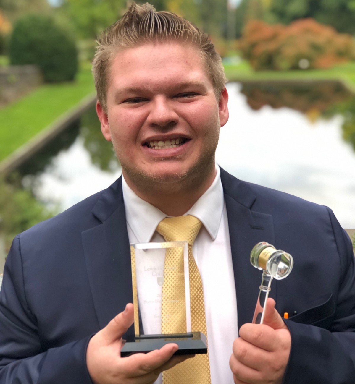 Jett Smith with trophy