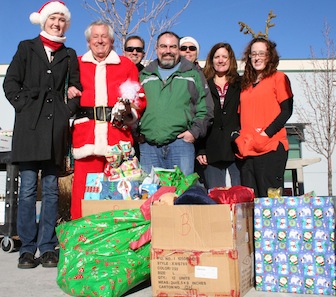 Holiday Committee members from left, Gabriel Bargen, Robin Dodson, Chris Wilson, Danny Sullivan, Randy Stamm, Nancy Carpenter, Stephanie Wright